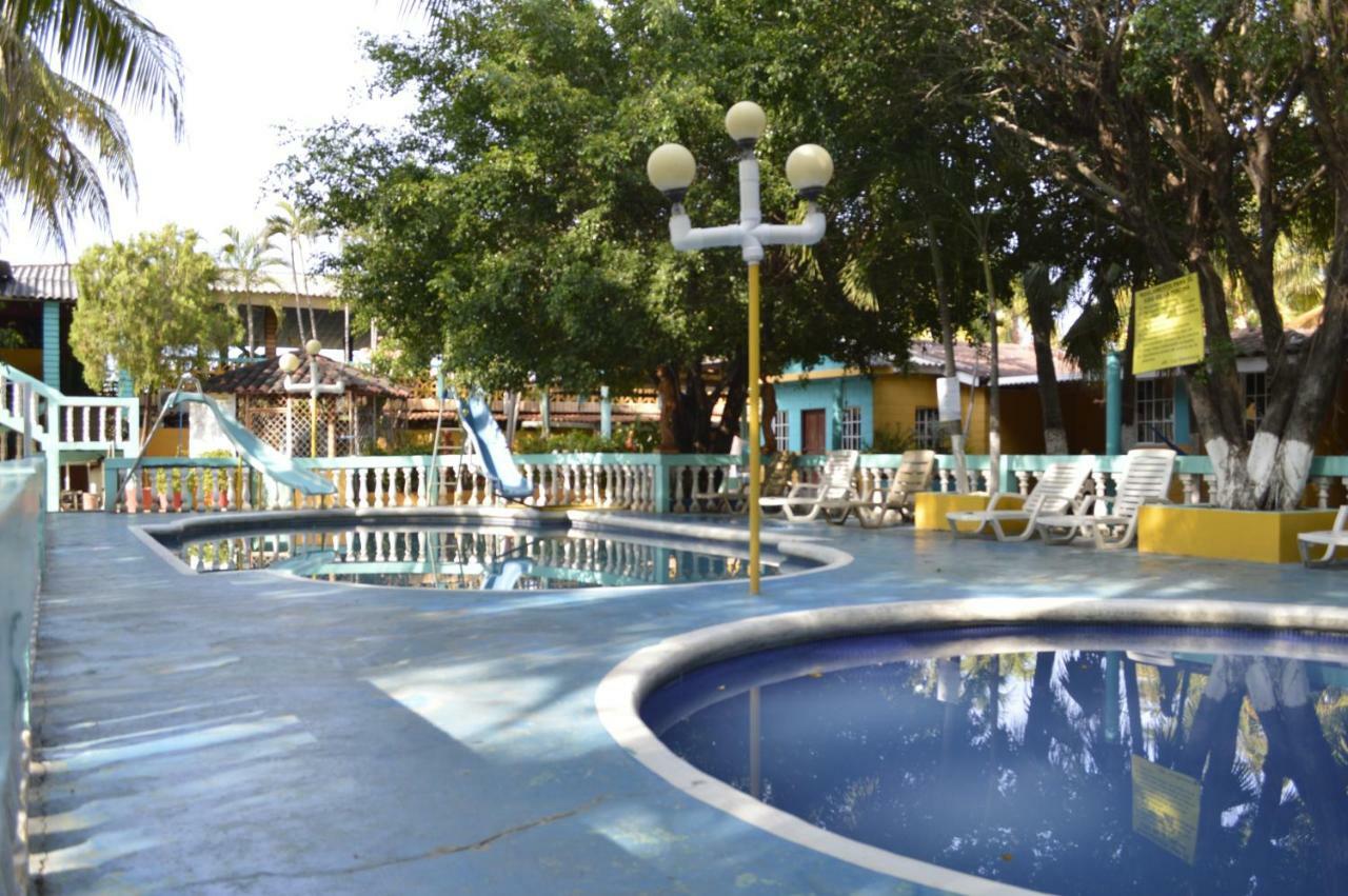 سان ميغيل Hotel Leones Marinos المظهر الخارجي الصورة